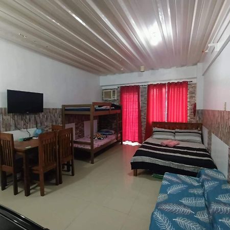 Paranaque City Mhavic Family Room ,Group Friend Good For 6 Guest מראה חיצוני תמונה