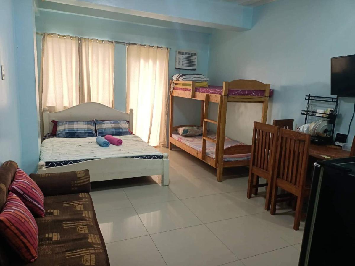 Paranaque City Mhavic Family Room ,Group Friend Good For 6 Guest מראה חיצוני תמונה